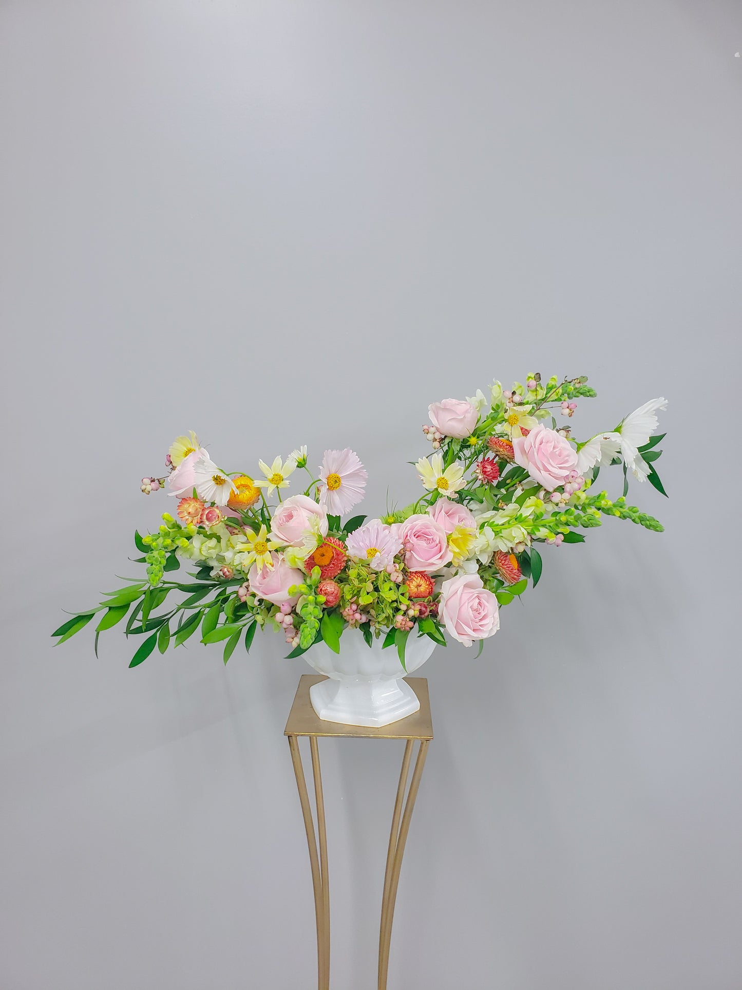 Small Urn arrangements